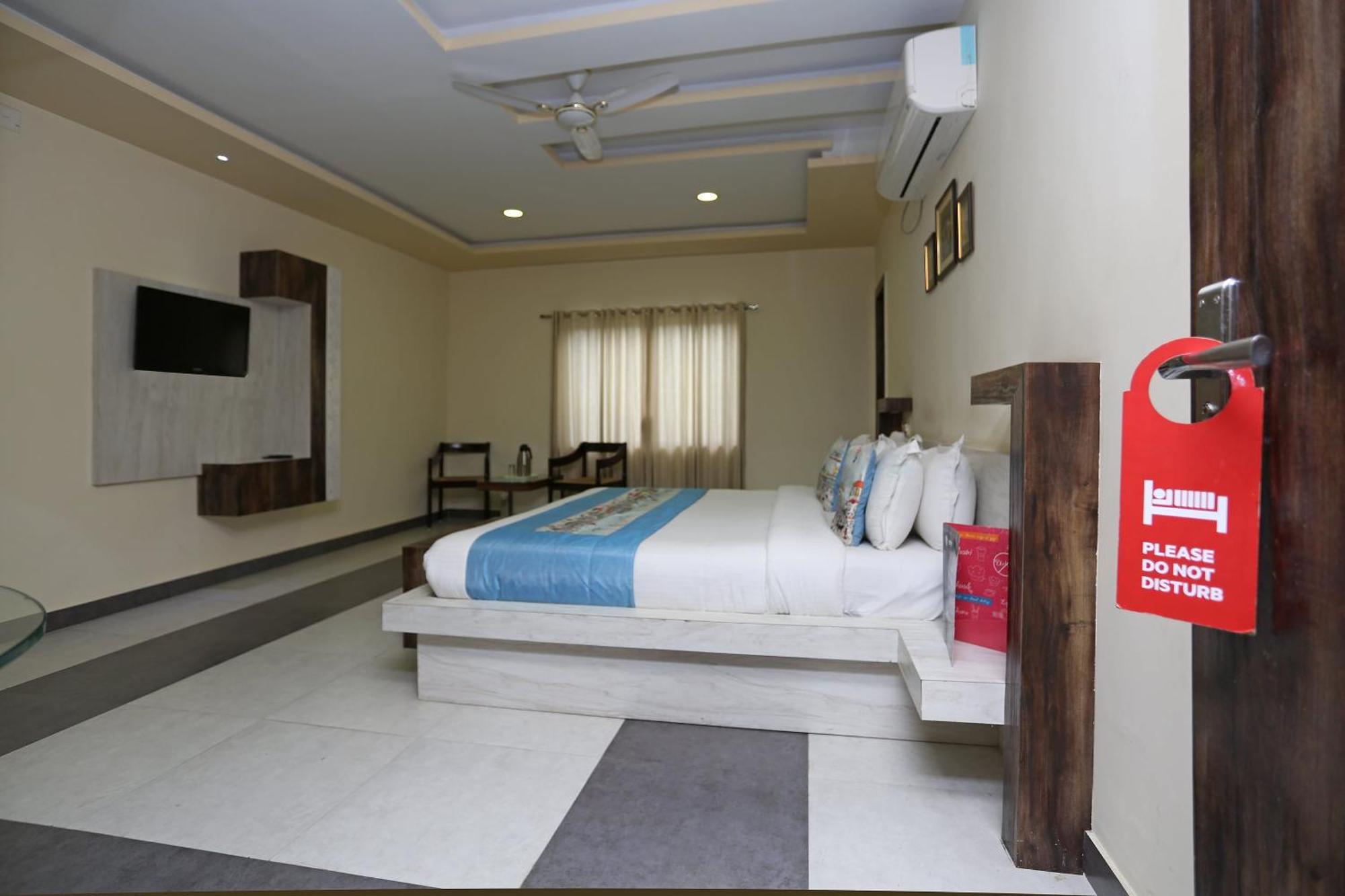 Collection O Greenland Udaipur Exterior photo